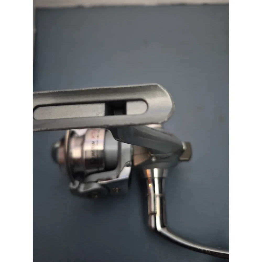 Quantum XT 00 Xtralite Fishing Spinning Reel